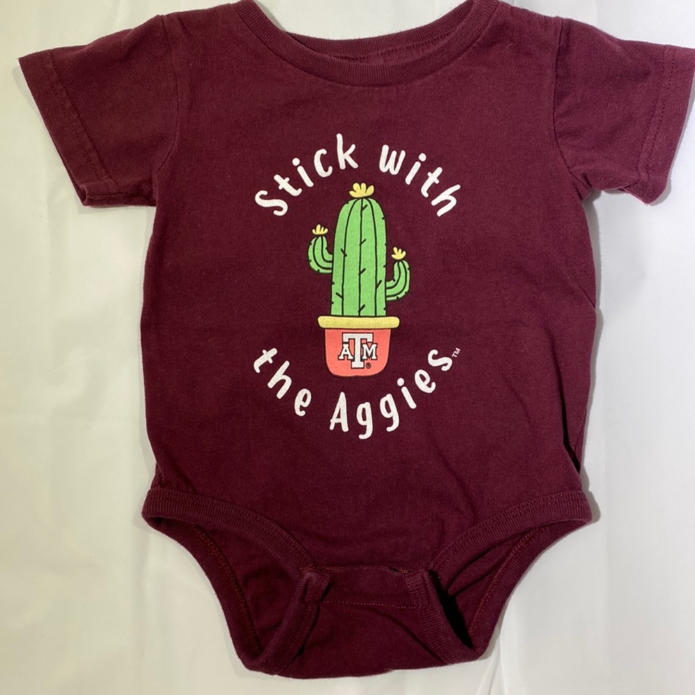 Aggie’s Knit Bubble Outfit